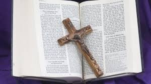 READINGS IN TWI. KWASIDA A ƐTO SO ADUONU-BAAKO AFE NO MU, AFE C(TWENTY-FIRST SUNDAY IN ORDINARY TIME YEAR C)